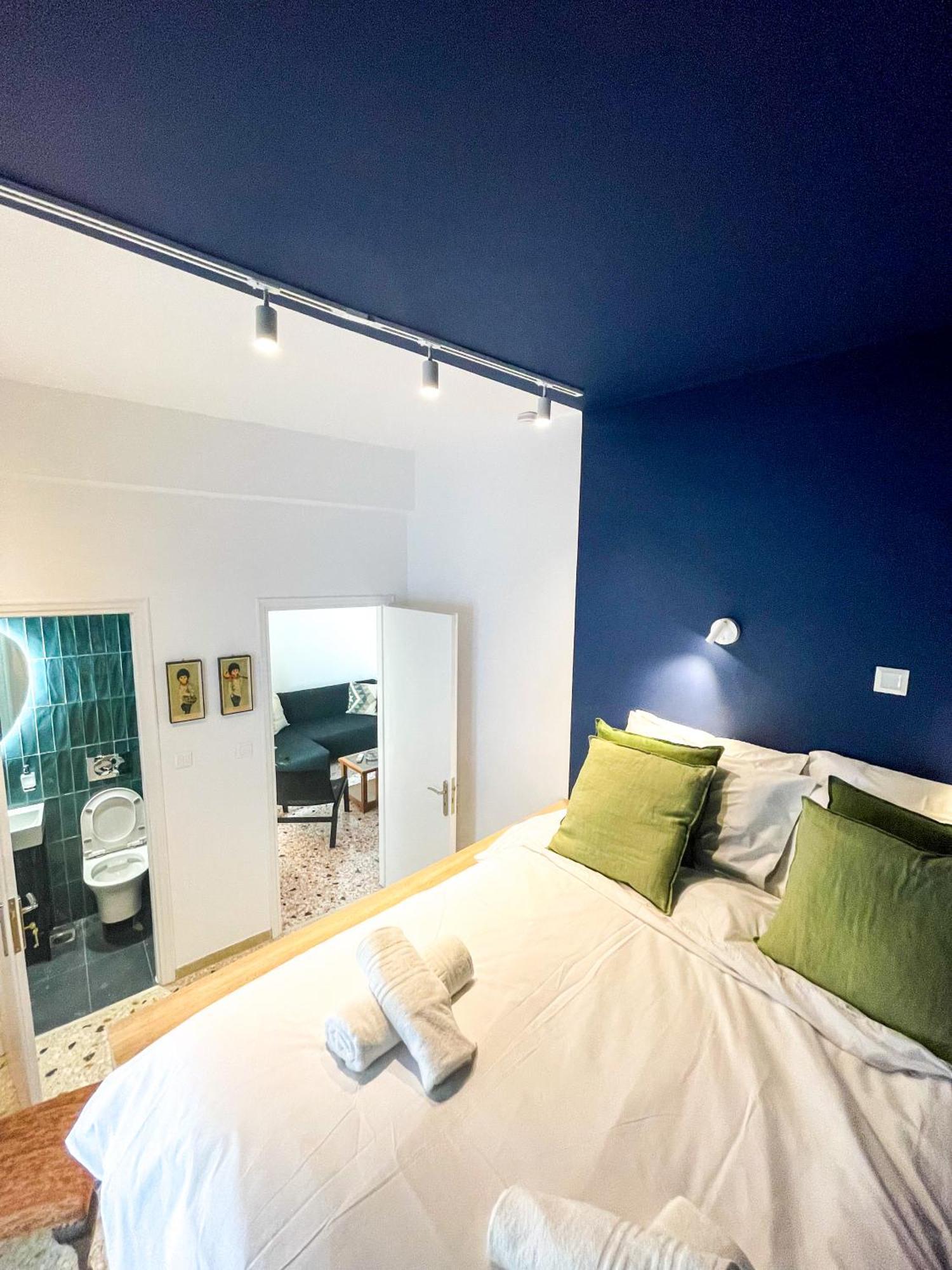 פיראוס Apartment Near Metro + Port מראה חיצוני תמונה