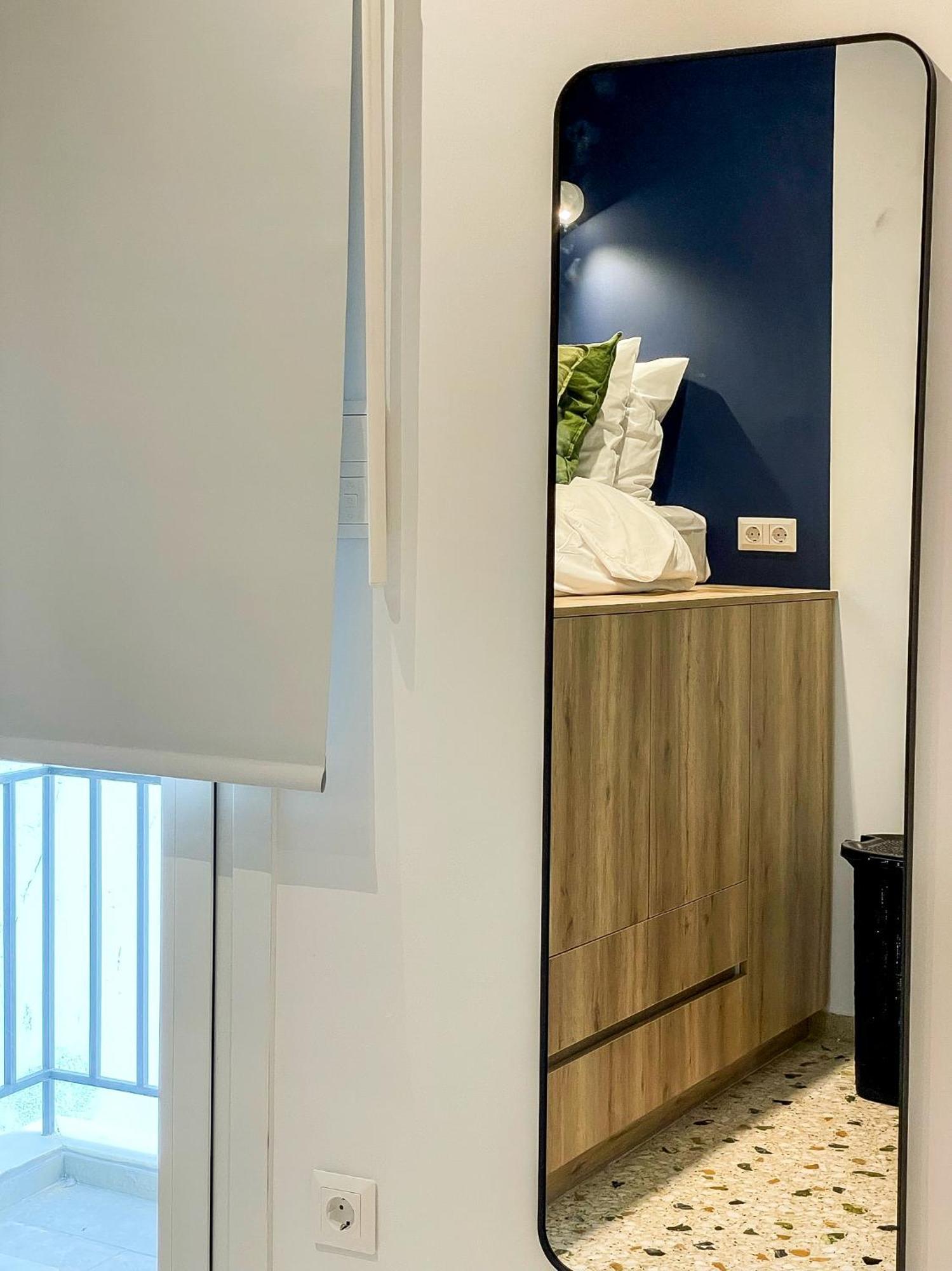פיראוס Apartment Near Metro + Port מראה חיצוני תמונה