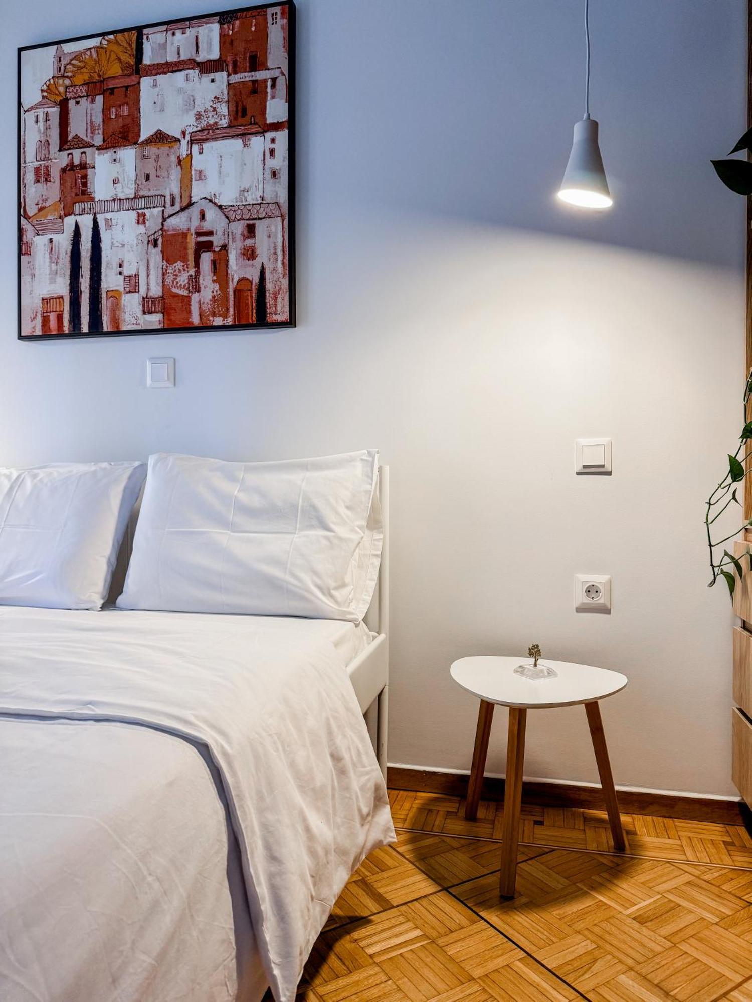 פיראוס Apartment Near Metro + Port מראה חיצוני תמונה