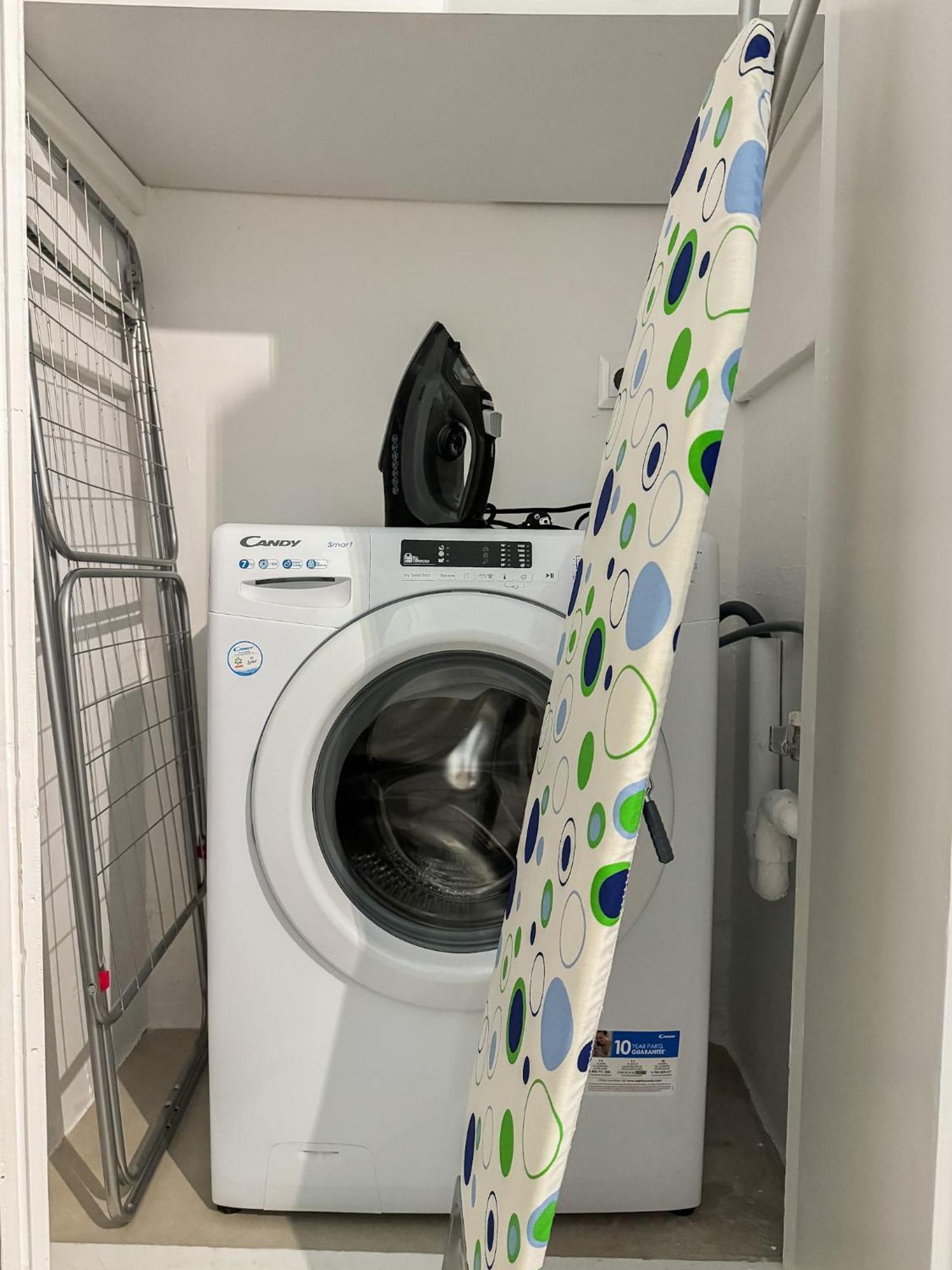 פיראוס Apartment Near Metro + Port מראה חיצוני תמונה